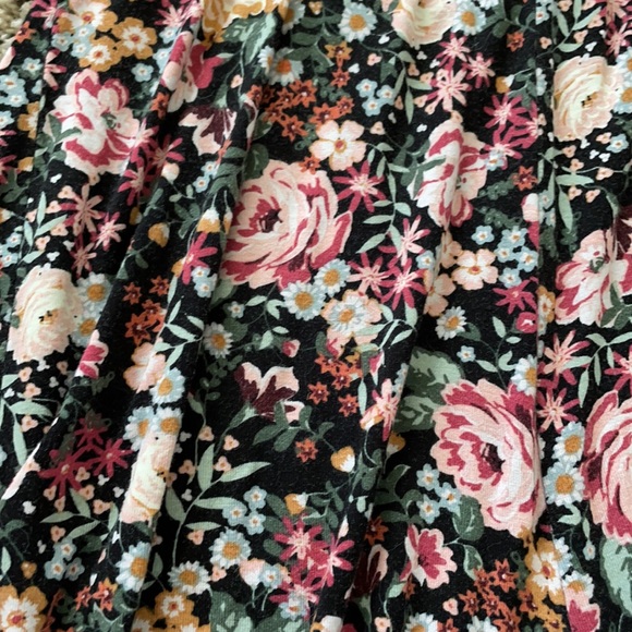 Romper - Picture 2 of 3